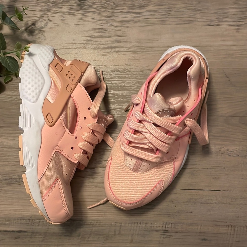 Nike Huarache Girls